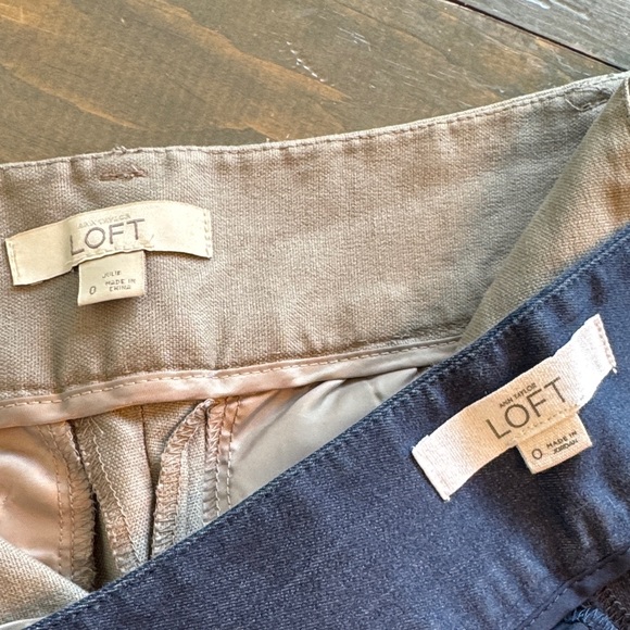 LOFT Navy and Tan Women's Button Shorts - Picture 2 of 3